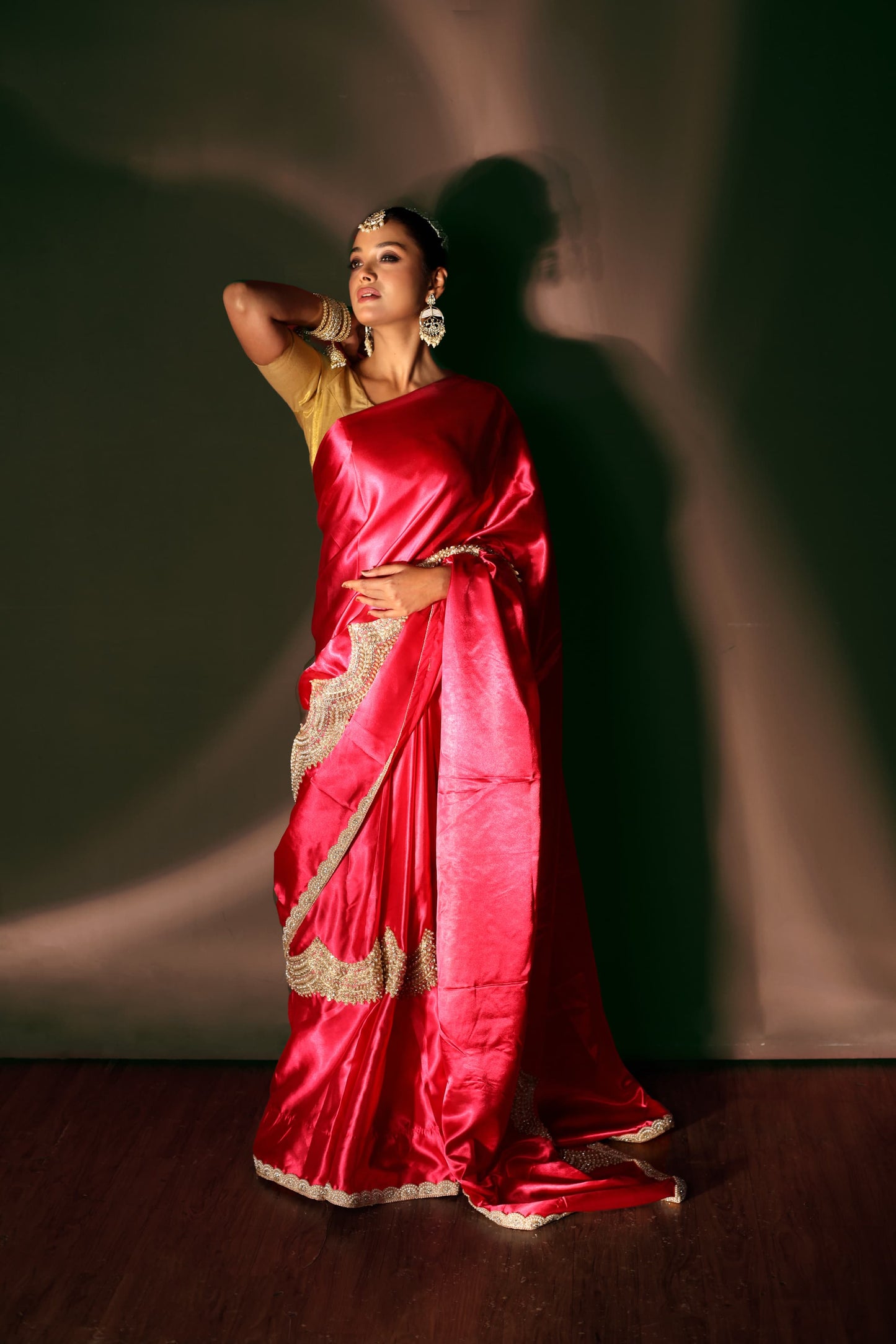 Empress Elegance – Luxury Premium Red Silk Saree