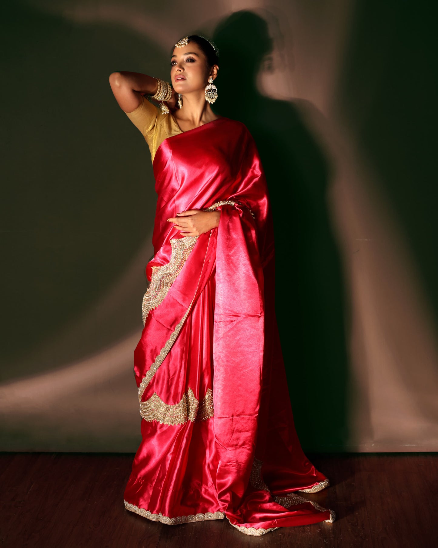 Empress Elegance – Luxury Premium Red Silk Saree